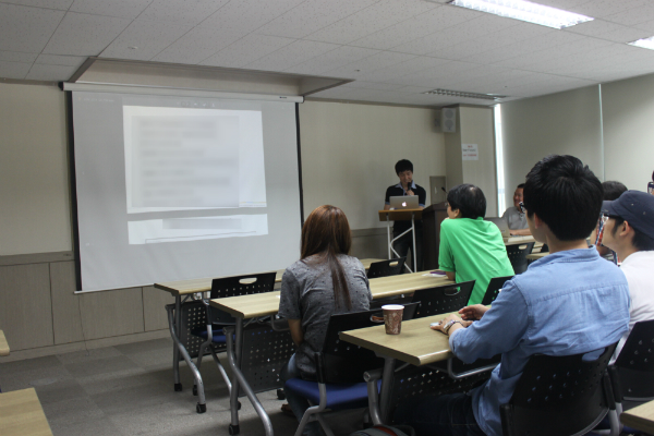 (주)아이온커뮤니케이션즈 R&D사업본부 개발자회의 현장