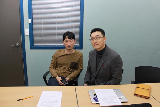 (왼쪽부터) 아이온커뮤니케이션즈 오영준 이사, 오재철 대표이사 (왼쪽부터) 아이온커뮤니케이션즈 오영준 이사, 오재철 대표이사